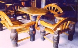Tha-Thon Chairs & Table (130x80x75cm) 5B